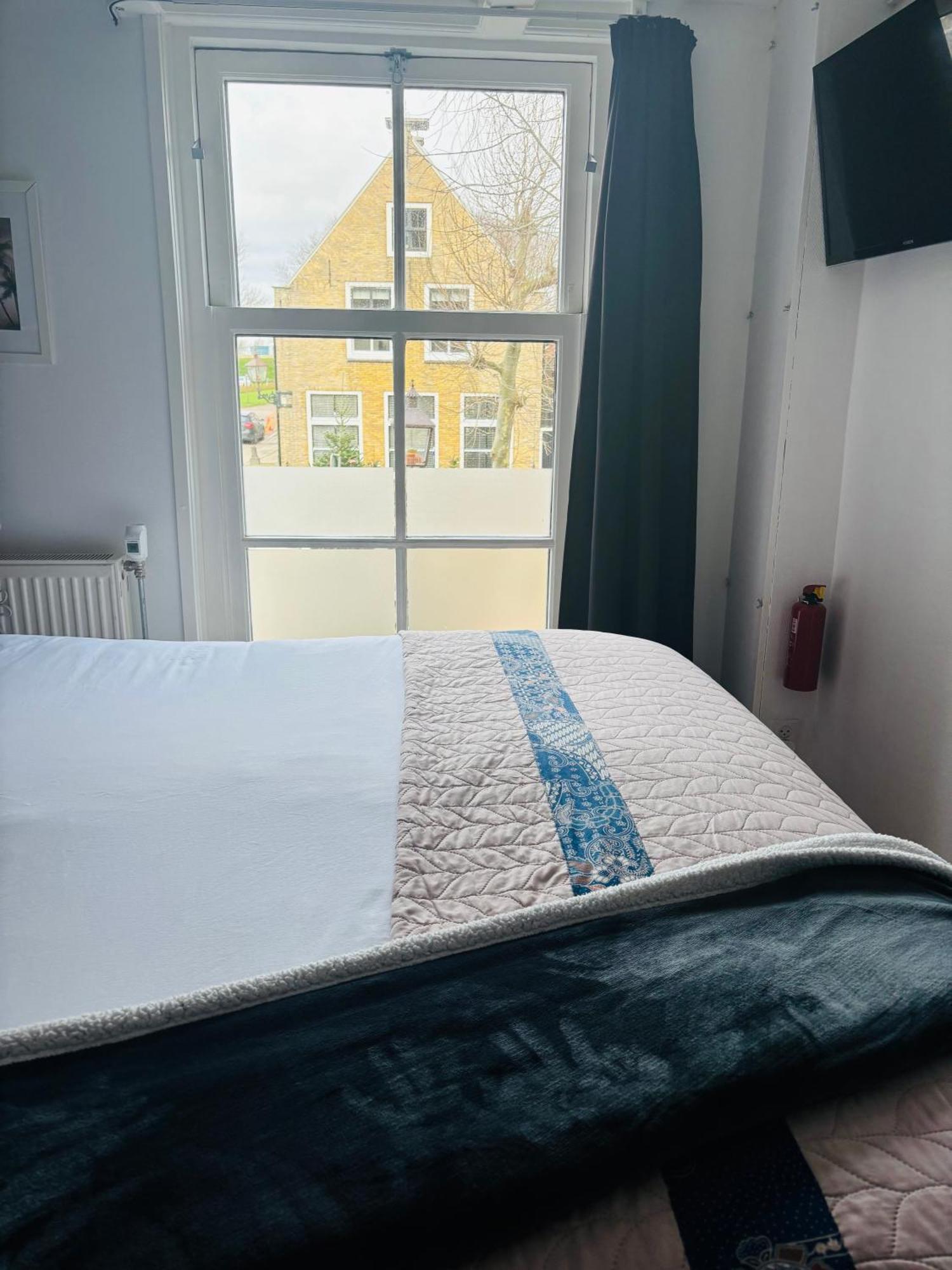 Homestay Harlingen Bagian luar foto