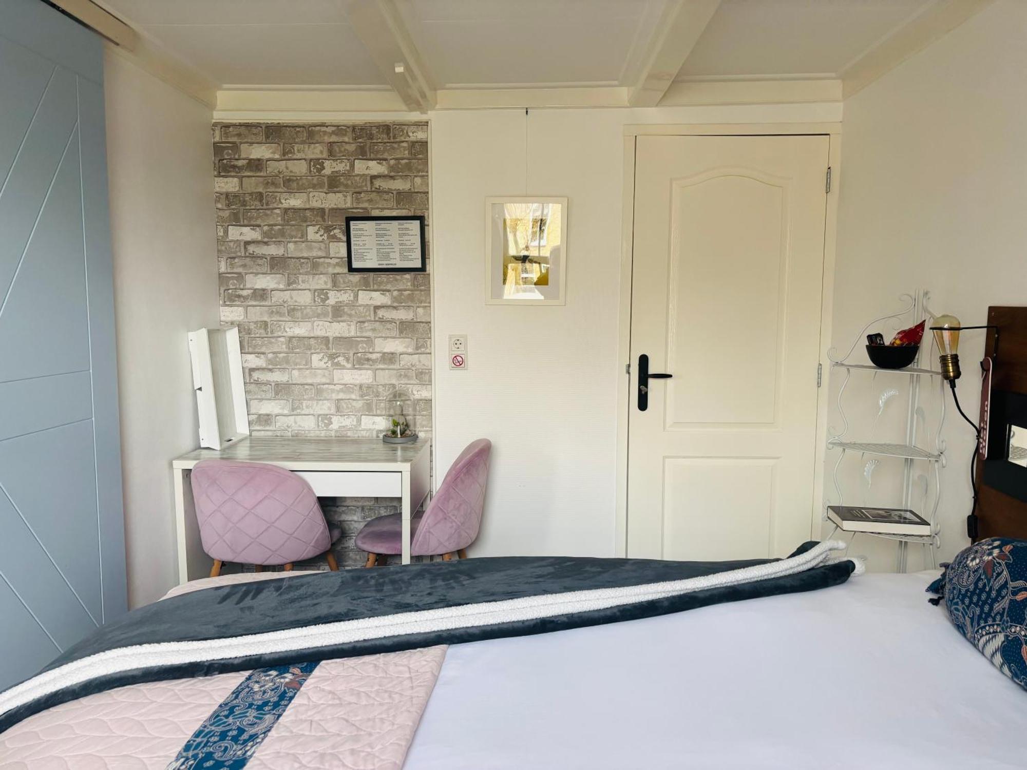 Homestay Harlingen Bagian luar foto