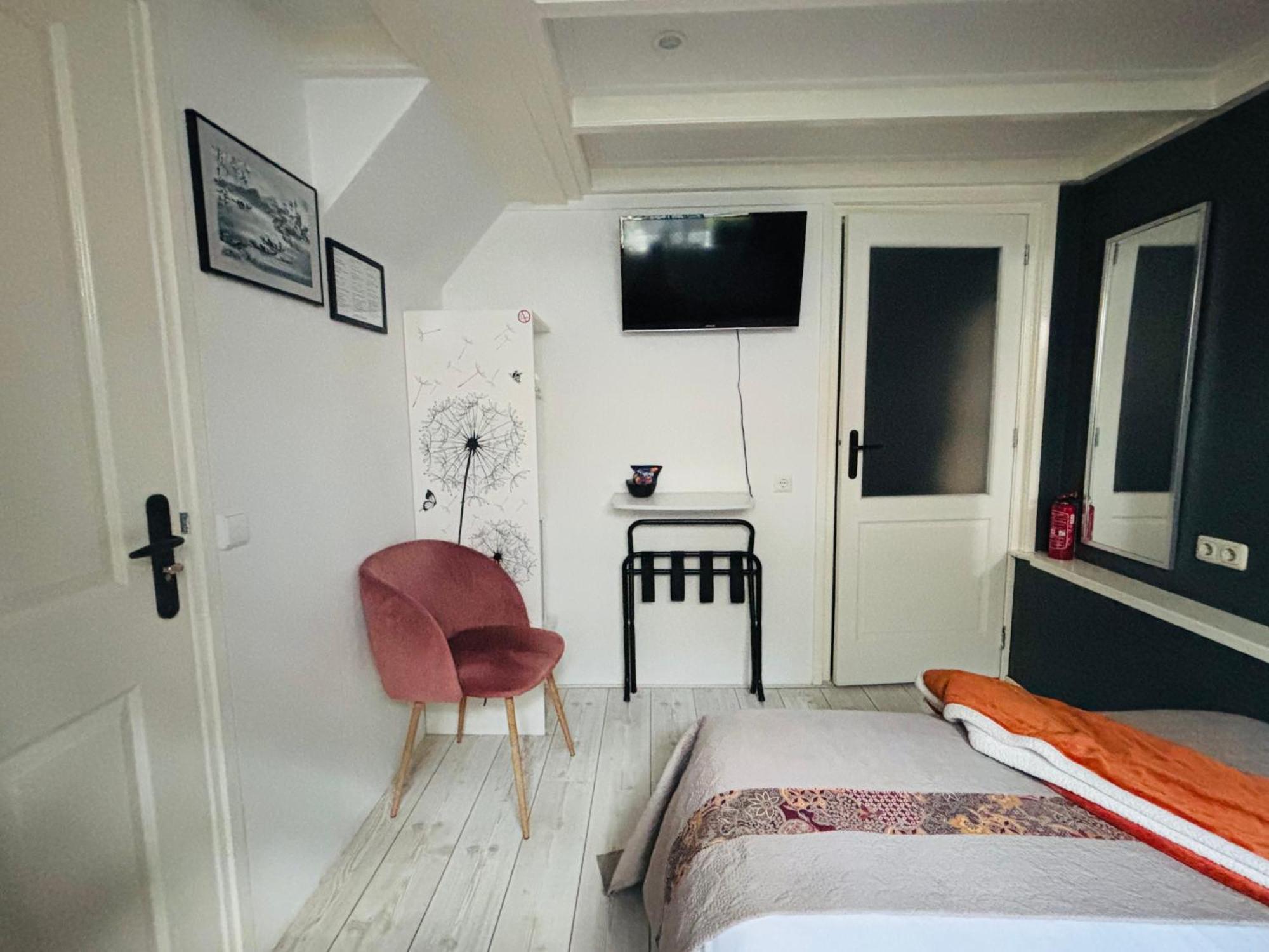 Homestay Harlingen Bagian luar foto